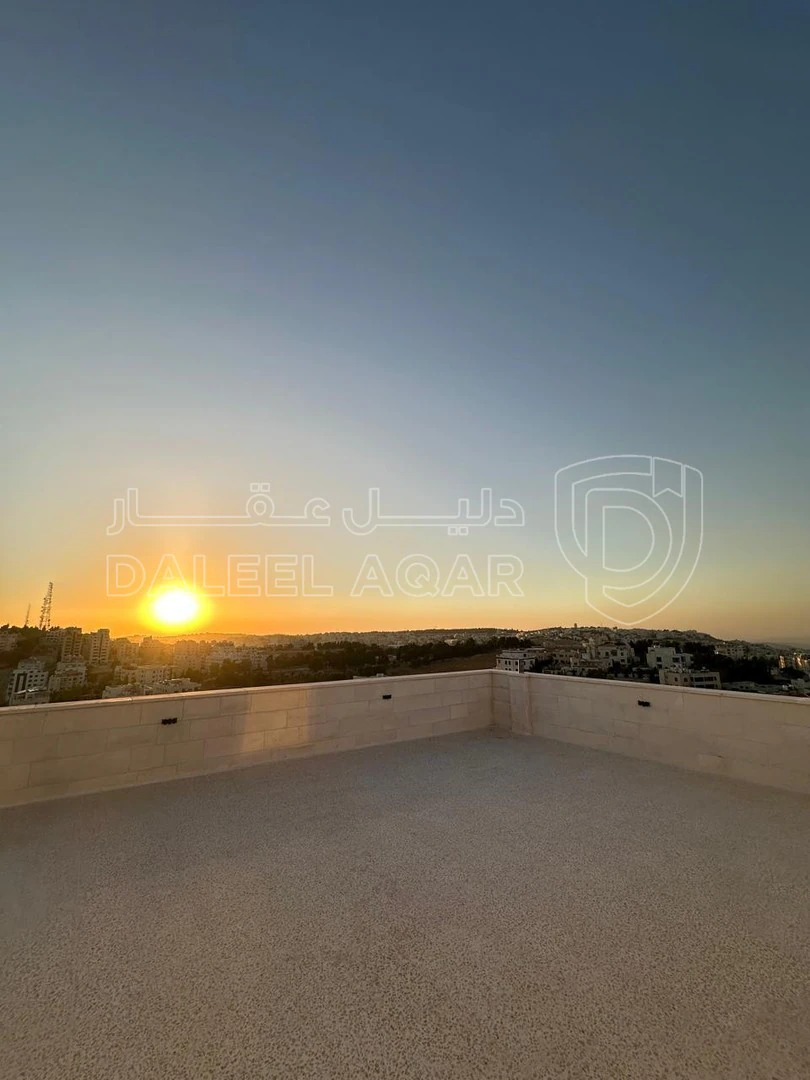 شقة في خلدا قرب مدارس ساندس - 242,000 دأ - صورة 1